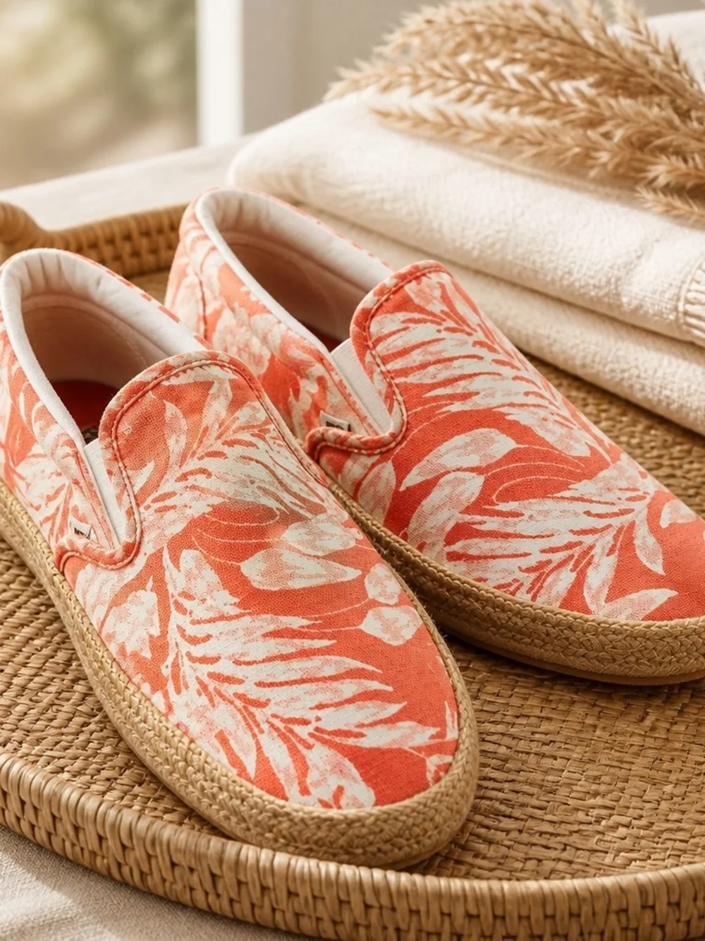 Vans Coral Tropical Floral Slip-On Espadrilles Sneakers Women's Size 10